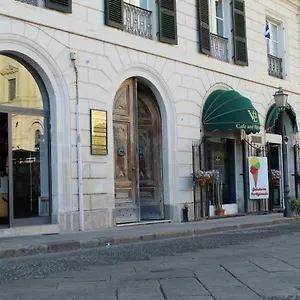 Les Royales Guest house